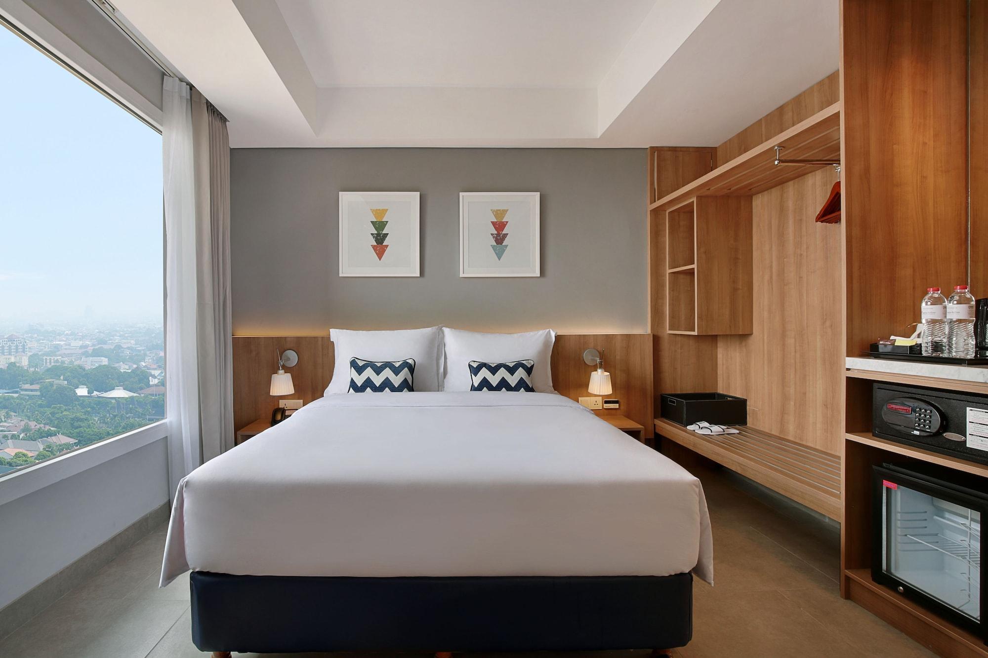 Swiss-Belinn Simatupang Cakarta Dış mekan fotoğraf
