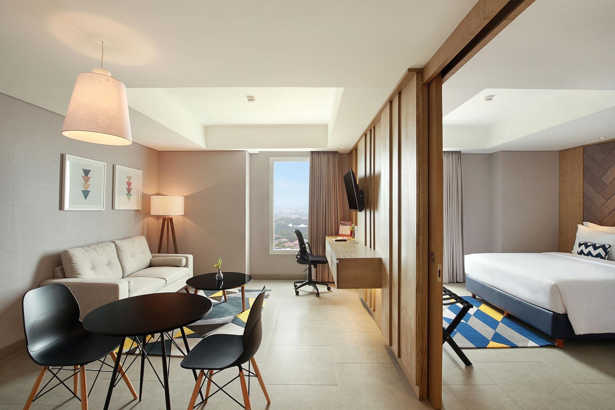 Swiss-Belinn Simatupang Cakarta Dış mekan fotoğraf