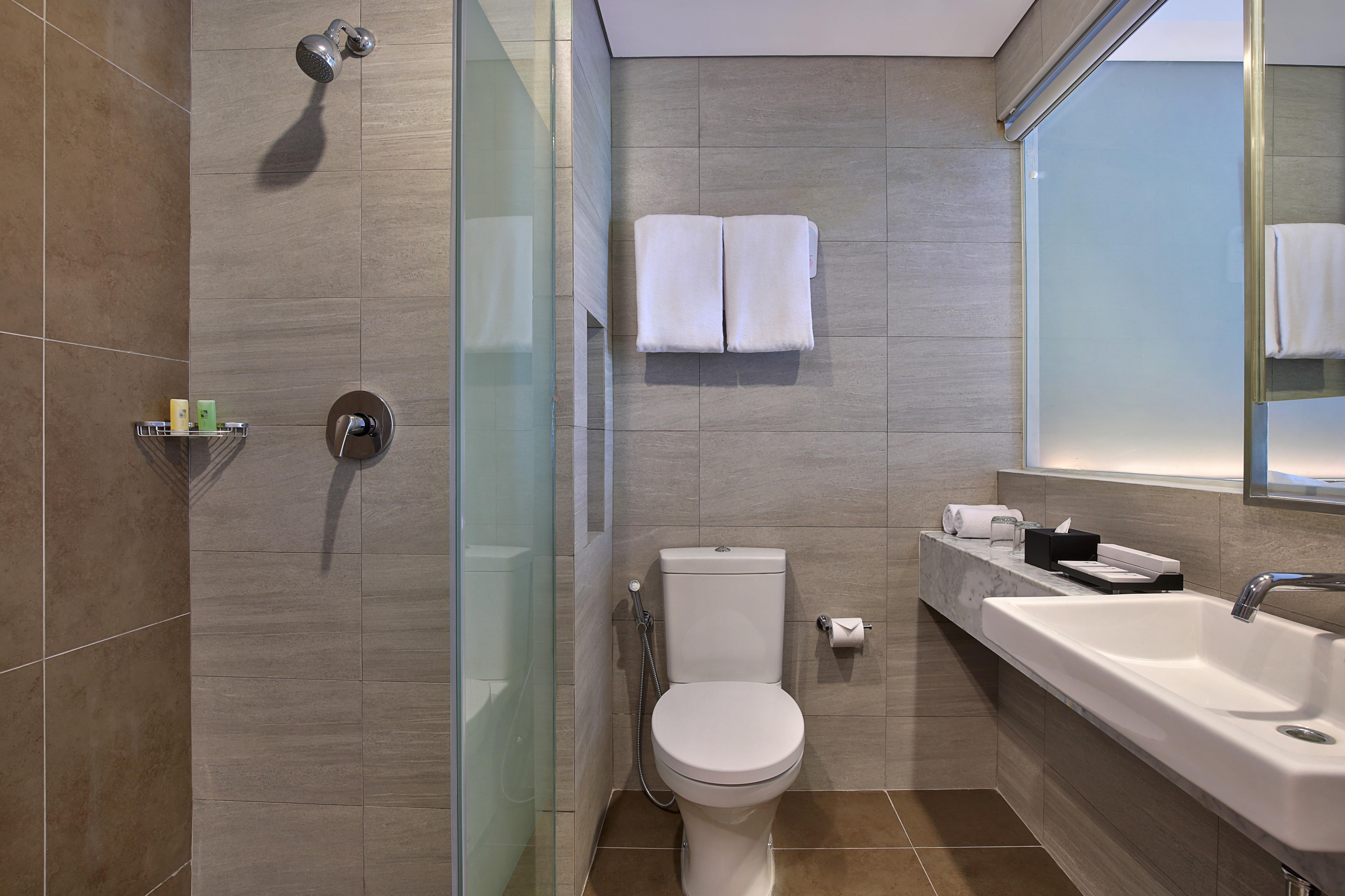 Swiss-Belinn Simatupang Cakarta Dış mekan fotoğraf