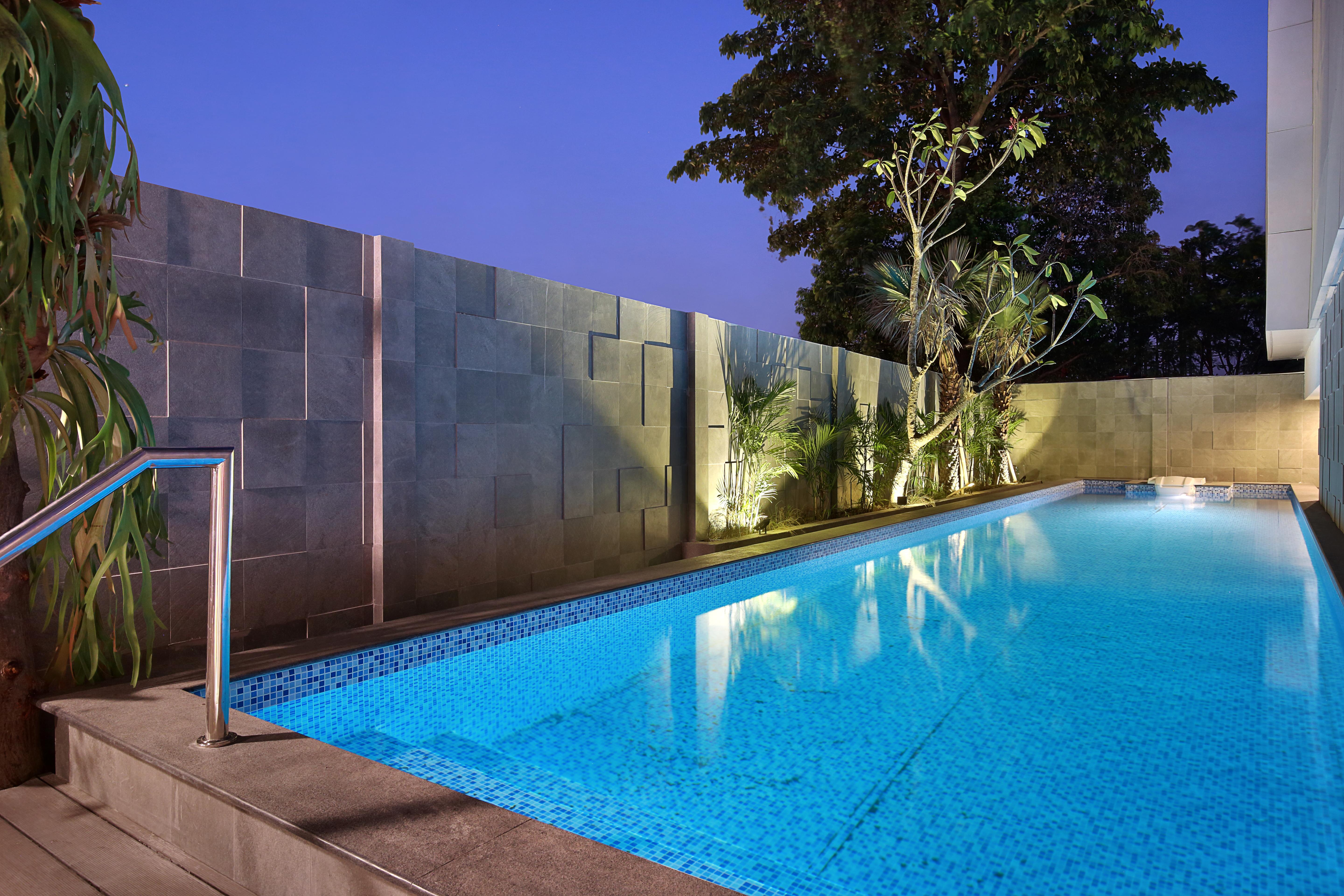Swiss-Belinn Simatupang Cakarta Dış mekan fotoğraf