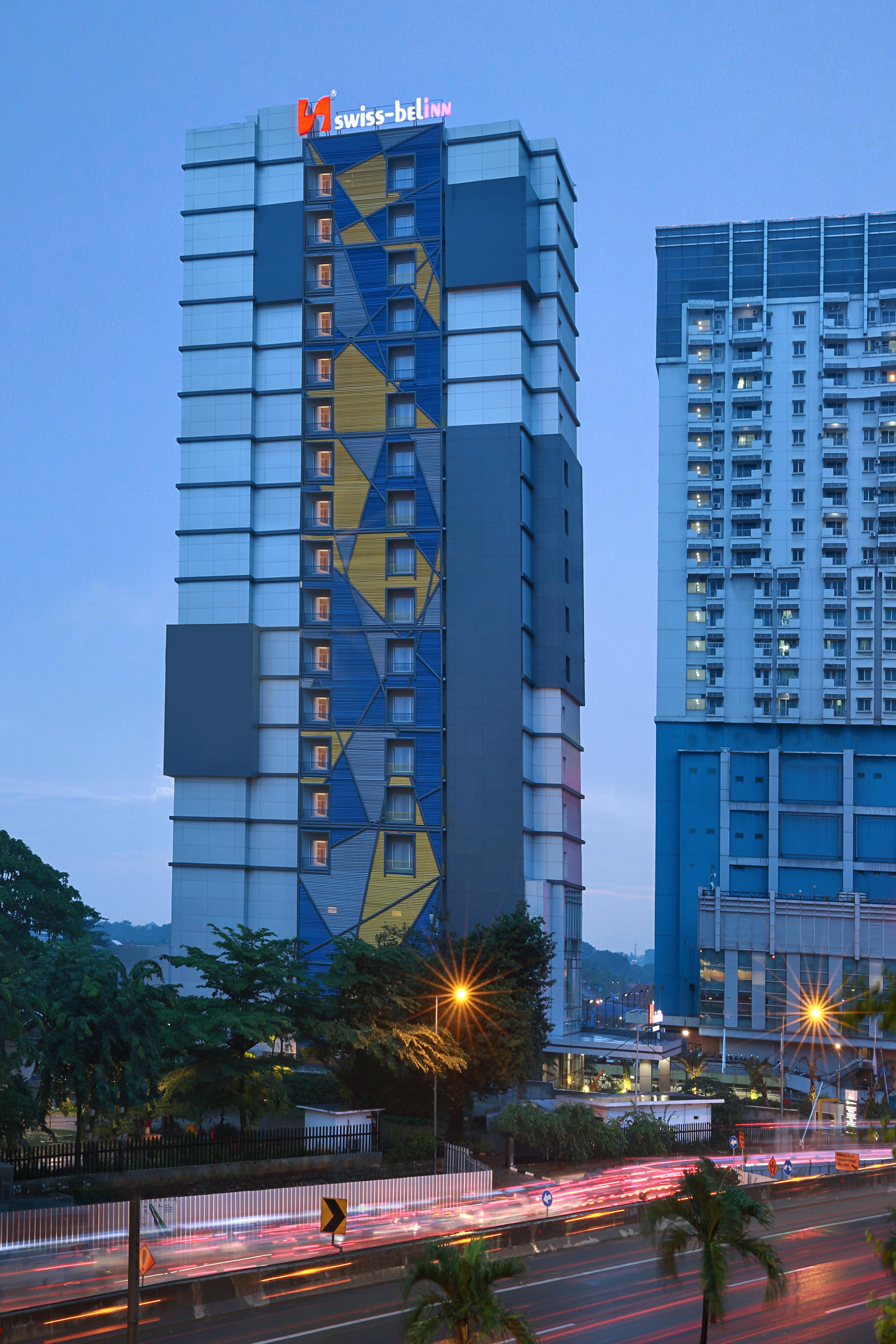 Swiss-Belinn Simatupang Cakarta Dış mekan fotoğraf