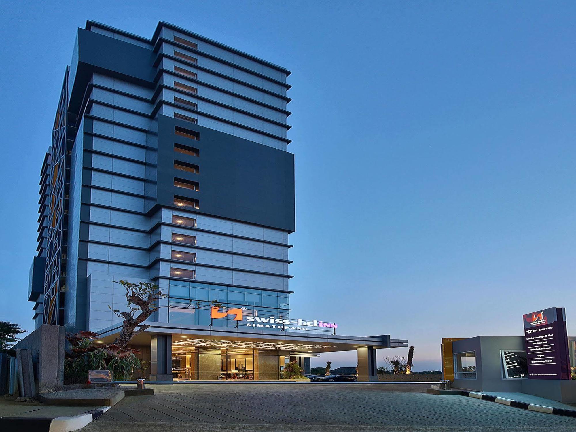 Swiss-Belinn Simatupang Cakarta Dış mekan fotoğraf